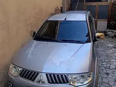 Usata Mitsubishi L200