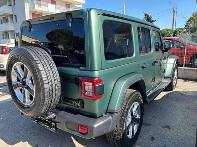 Używany Jeep Wrangler Unlimited Sahara 200 KM (147 kW) 2018 Zielony SUV