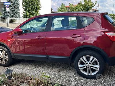 Rosso Usata 2010 Nissan Qashqai Visia SUV | 5500 € (Buon prezzo)