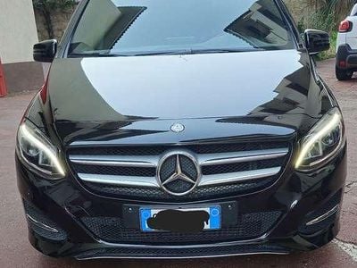 Usata Mercedes B180 Premium 109 CV (80 kW) 2016 Monovolume