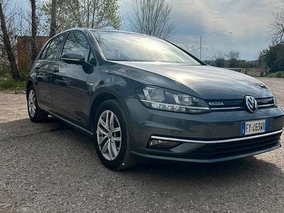 Usata VW Golf VII Business 131 CV (96 kW) 2019 Grigio Berlina