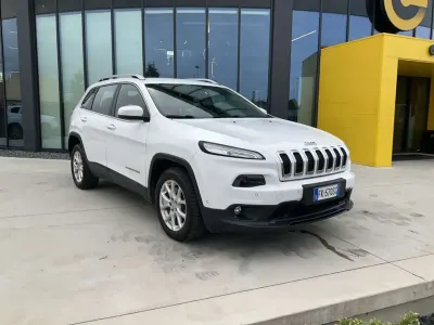 Usata Jeep Cherokee Longitude 140 CV (102 kW) 2016 Bianco SUV