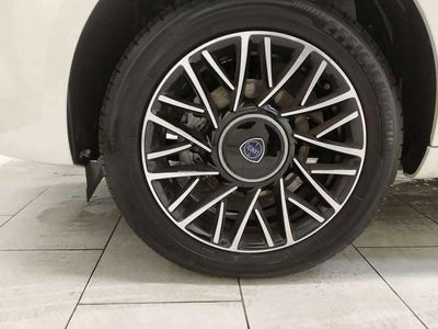 Usata Lancia Ypsilon Gold 69 CV (50 kW) 2024 Bianco Utilitaria