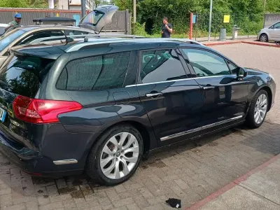 Usata Citroën C5 140 CV (102 kW) 2010 Nero Station wagon