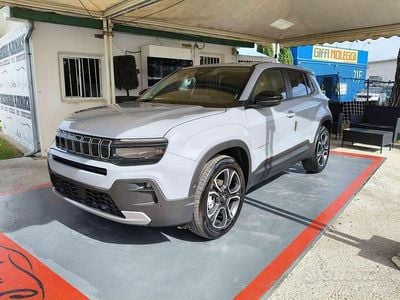 Uusi Jeep Avenger Summit 101 HP (74 kW) 2025 Harmaa Katumaasturi