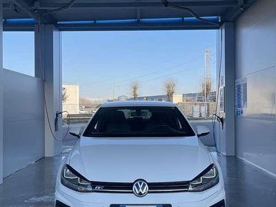 Usata VW Golf VII R-line 110 CV (80 kW) 2017 Berlina