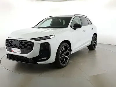 Nuova Audi Q3 S-Line 150 CV (110 kW) 2026 Bianco ghiaccio metallizzato SUV