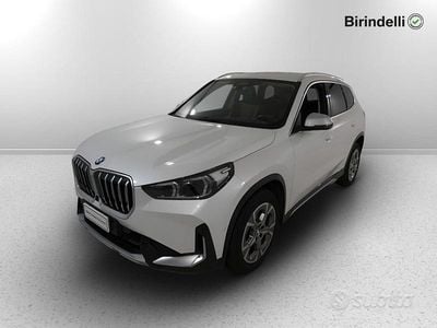 Usata BMW X1 Comfort Edition 150 CV (110 kW) 2023 Mineral white metallizzato SUV