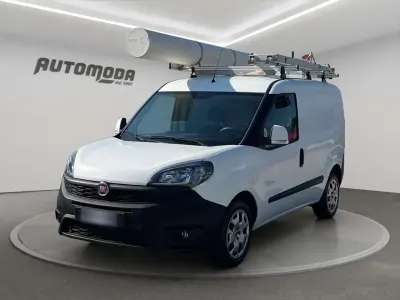 Usata Fiat Doblò 120 CV (88 kW) 2019 Bianco Monovolume