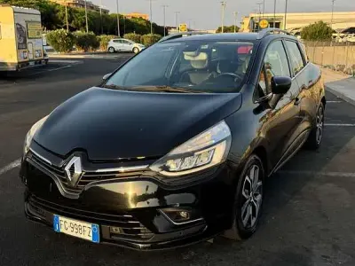 Usata Renault Clio GrandTour Intens 90 CV (66 kW) 2016 Station wagon