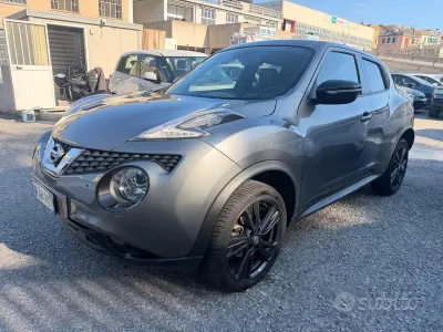 Usata Nissan Juke Tekna 110 CV (80 kW) 2017 Grigio SUV