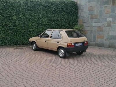Usata Skoda Favorit 58 CV (42 kW) 1991 Beige Berlina