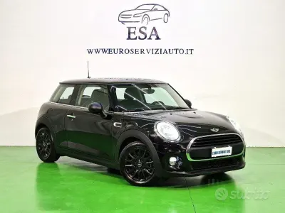 Usata Mini ONE 75 CV (55 kW) 2016 Nero Utilitaria