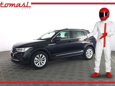 Usata VW Tiguan Life 150 CV (110 kW) 2021 Nero profondo SUV
