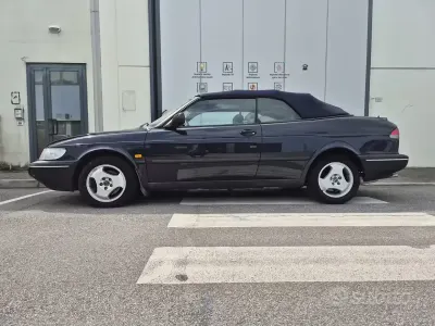 Usata Saab 9-3 150 CV (110 kW) 1997 Blu Cabrio
