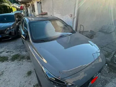 Usata Hyundai i30 N Line 120 CV (88 kW) 2020 Grigio Berlina