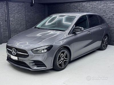 Usata Mercedes B180 Premium 115 CV (84 kW) 2020 Grigio Monovolume