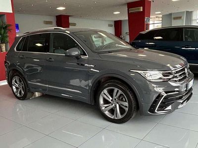 Usata VW Tiguan R-line 150 CV (110 kW) 2022 Grigio SUV