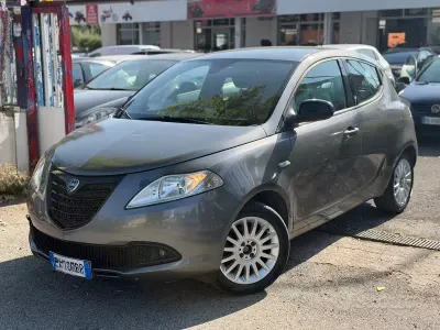 Usata Lancia Ypsilon