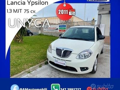 Usata Lancia Ypsilon 75 CV (55 kW) 2011 Bianco Utilitaria