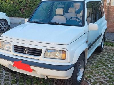 Usata Suzuki Vitara 96 CV (70 kW) 1993 Bianco SUV