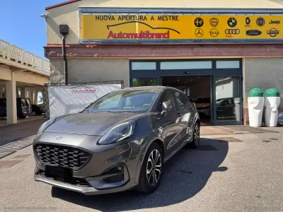 Usata Ford Puma ST-Line 124 CV (91 kW) 2021 Grigio SUV