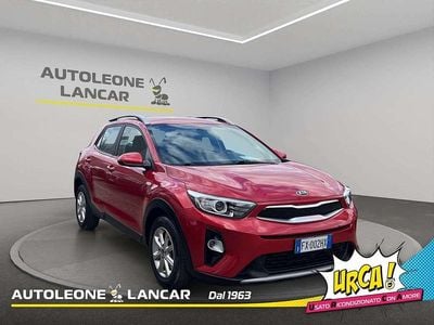 Usata Kia Stonic Style 120 CV (88 kW) 2019 Rosso SUV