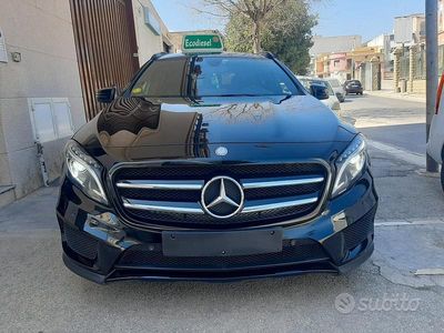 Usata Mercedes GLA180 108 CV (79 kW) 2017 Nero SUV