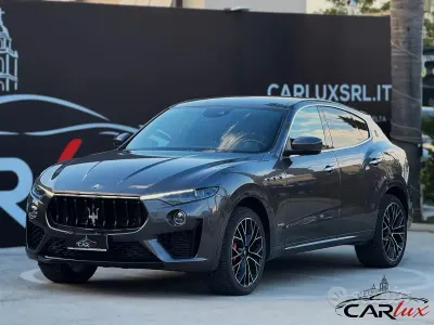 Usata Maserati Levante 350 CV (257 kW) 2021 Grigio SUV