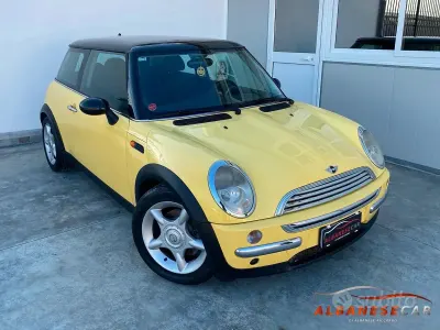 Usata Mini Cooper 116 CV (85 kW) 2002 Giallo Utilitaria