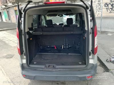 Usata Ford Tourneo 2015 Grigio Monovolume