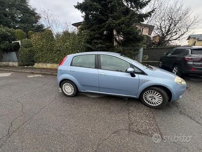 Usata 2007 Fiat Grande Punto Utilitaria | 2500 € (Buon prezzo)