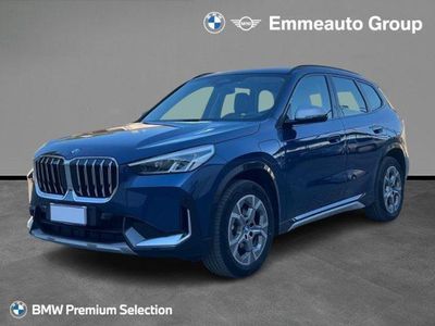 BMW iX1