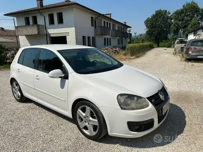 Usata VW Golf VI GT 140 CV (102 kW) 2008 Bianco Utilitaria