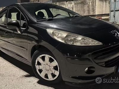 Usata Peugeot 207 90 CV (66 kW) 2010 Grigio Berlina