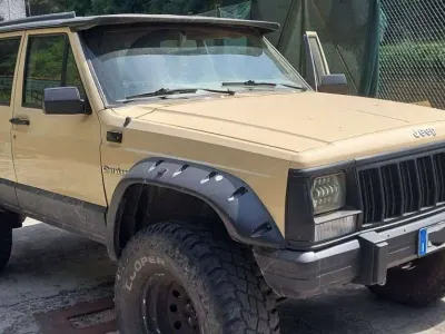 Usata Jeep Cherokee Limited 184 CV (135 kW) 1991 Beige SUV