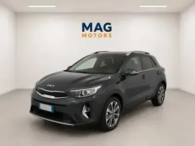 Usata Kia Stonic Style 97 CV (71 kW) 2019 Grigio SUV