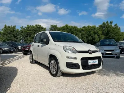 Usata Fiat Panda Easy 80 CV (58 kW) 2016 Bianco Utilitaria