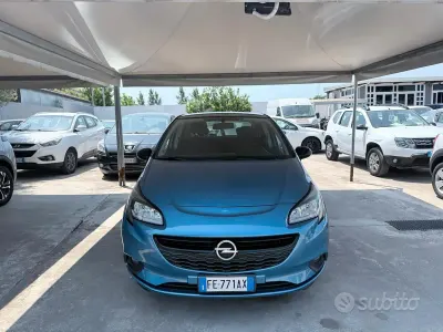 Usata Opel Corsa 90 CV (66 kW) 2016 Bluazzurro Utilitaria