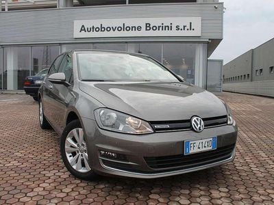 Usata VW Golf VII Executive 110 CV (80 kW) 2016 Limestone grey Berlina