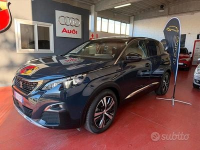 Usata Peugeot 3008 GT-line 130 CV (95 kW) 2019 Grigio SUV