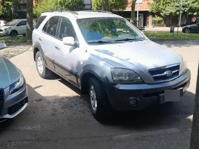 Usata Kia Sorento 140 CV (102 kW) 2004 Grigio SUV
