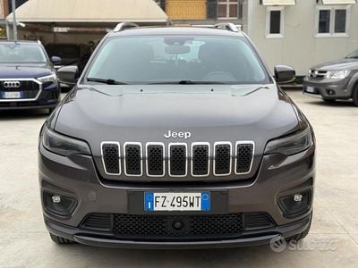 Occasion Jeep Cherokee Longitude 195 ch (143 kW) 2019 Gris SUV