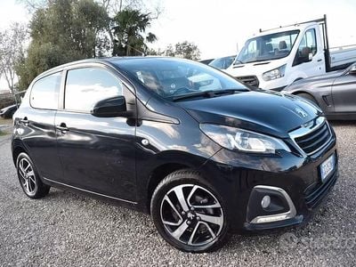 Usata Peugeot 108 Allure 72 CV (52 kW) 2021 Nero Utilitaria