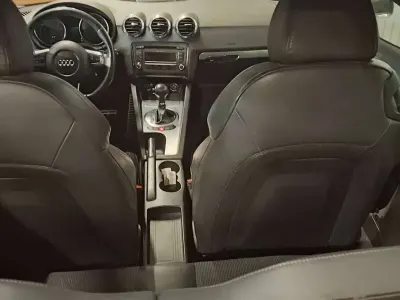 Second-hand Audi TT Ambiente 250 CP (183 kW) 2007 Argintiu Coupe