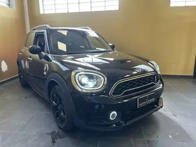 Usata Mini Cooper S Countryman Business 136 CV (100 kW) 2020 Midnight black SUV