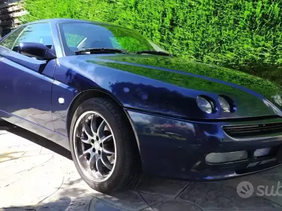 Usata Alfa Romeo GTV 155 CV (114 kW) 1999 Blu Coupé