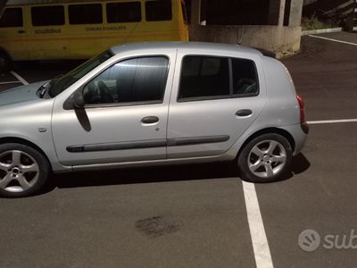 Renault Clio II