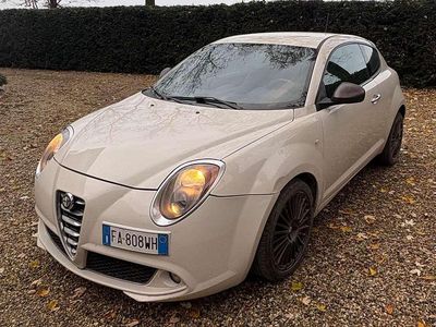 Usata Alfa Romeo MiTo 84 CV (61 kW) 2015 Beige Utilitaria