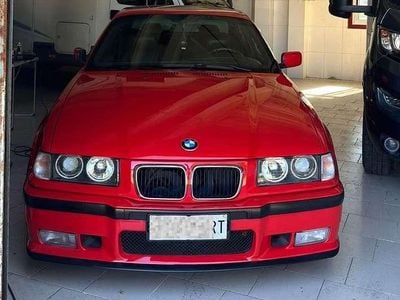 Usata BMW 318 Comfort Edition 140 CV (102 kW) 1994 Rosso Coupé